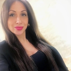 Maya - Gay club à Perly Profil de Maya, 27 ans, Gay club à Perly (Genève)